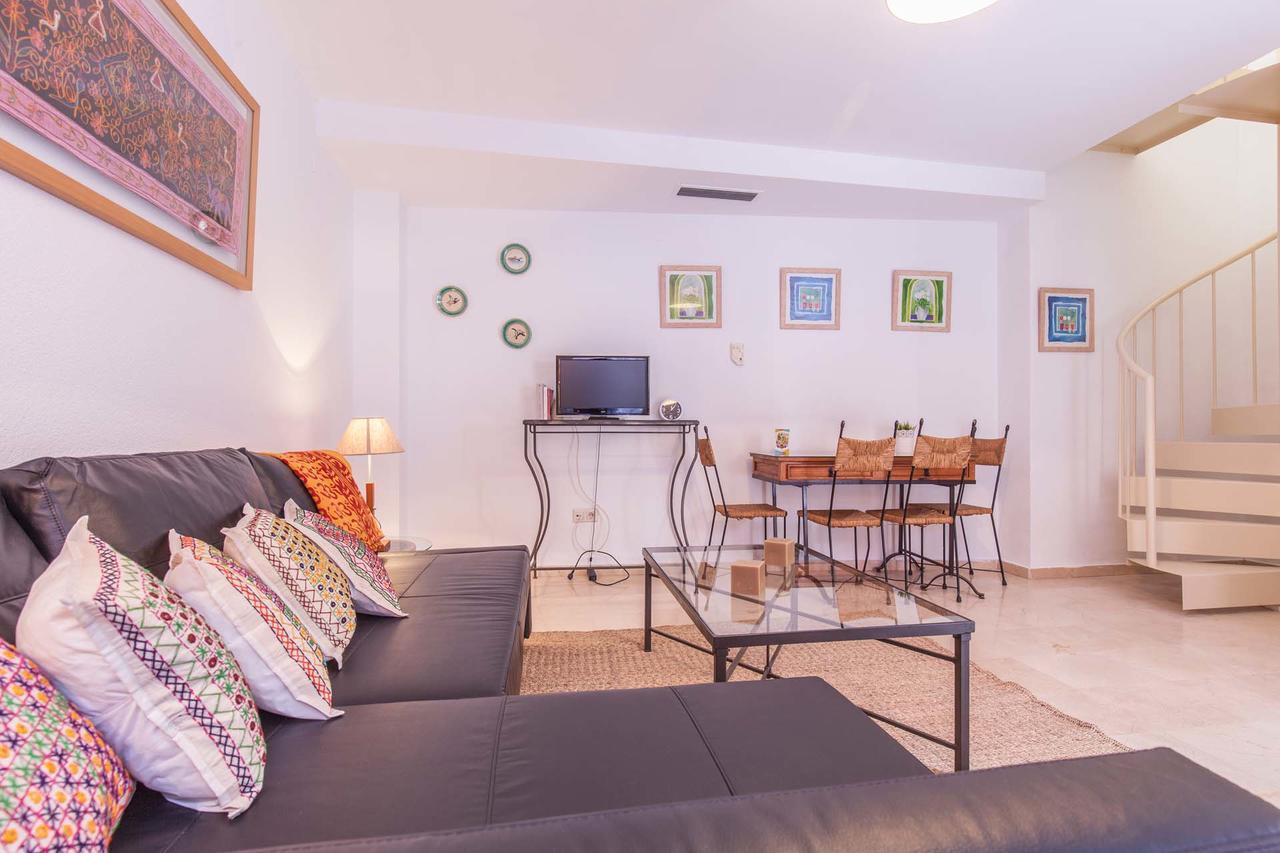 Апартаменти Duplex Santa Cruz Севілья Екстер'єр фото